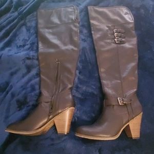 Genuine black leather boots Never Worn